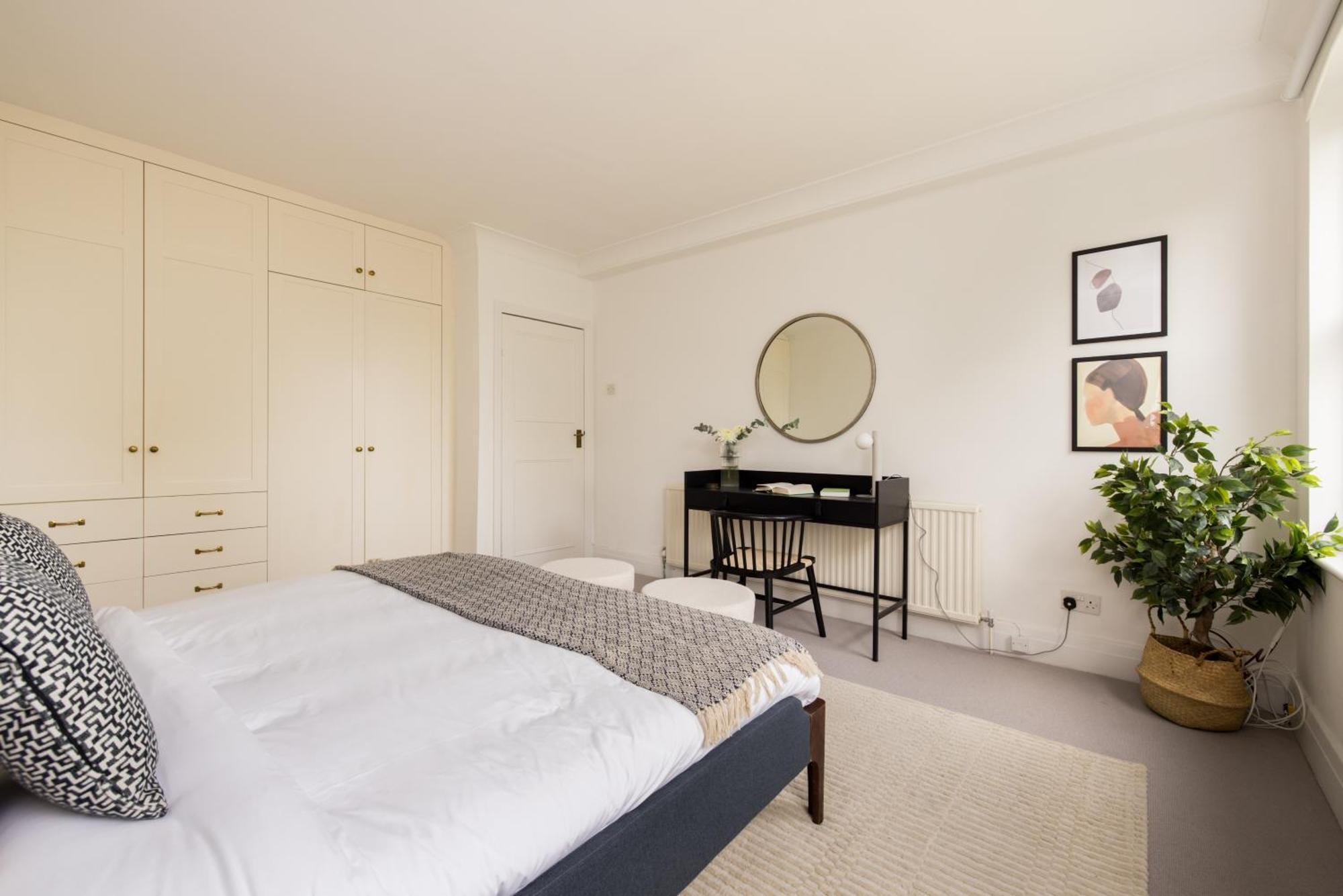 The Philbeach Gardens Place - Lovely 5Bdr Flat With Terrace 런던 외부 사진